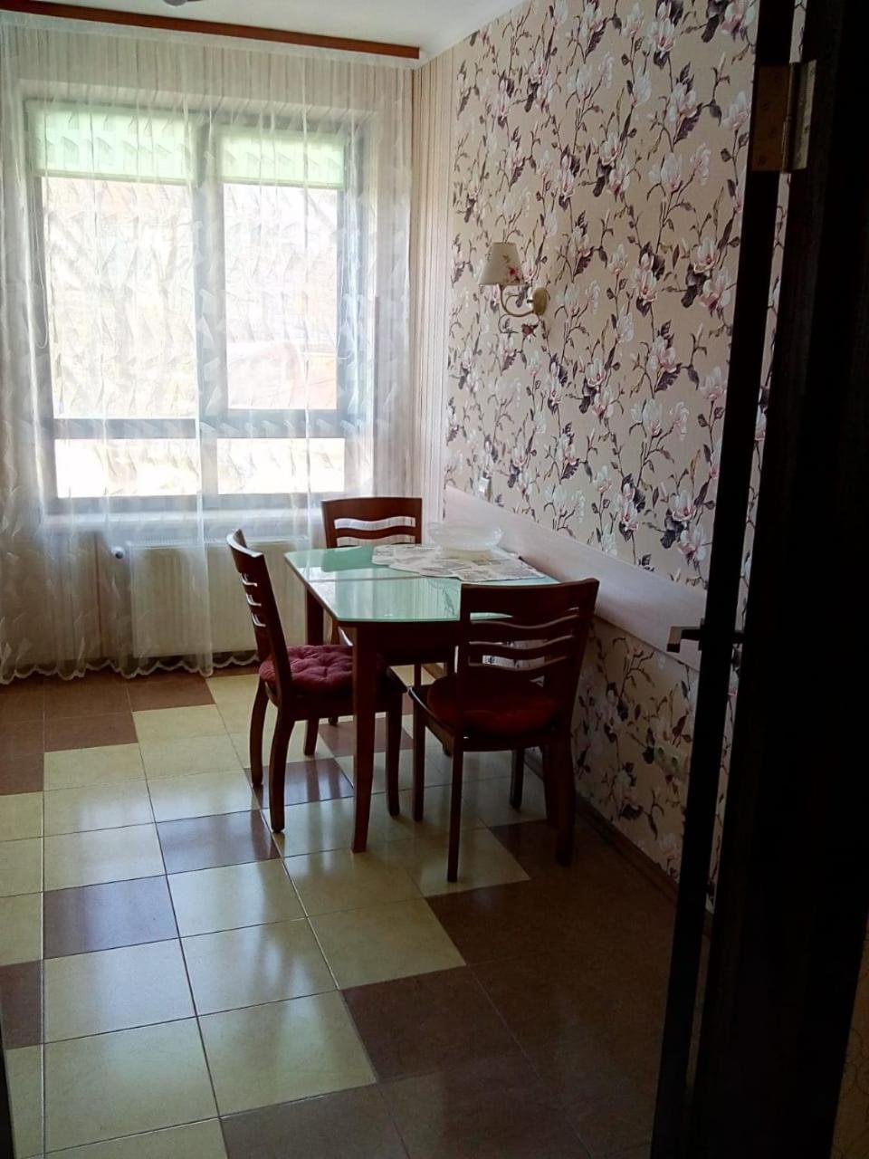 Вулиця Василя Стефаника, 4 تريسكافيتس المظهر الخارجي الصورة